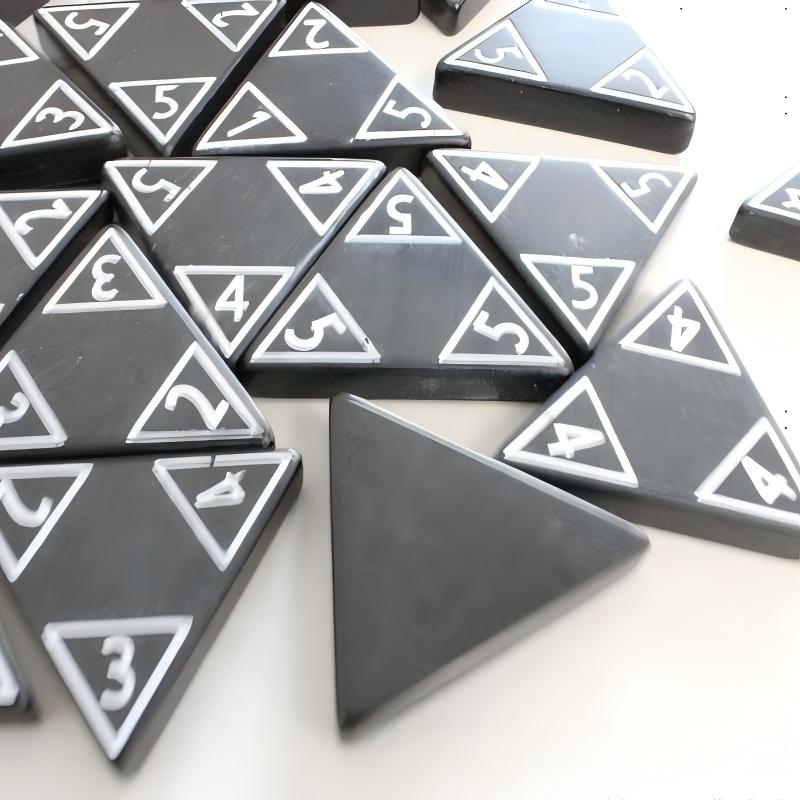 Conjunto de Jogo de Dominó Tri - Party Family Games avaliação e preço